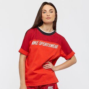 Women's Nike Sportswear T-shirt - Tee- Tough Red Color (M)